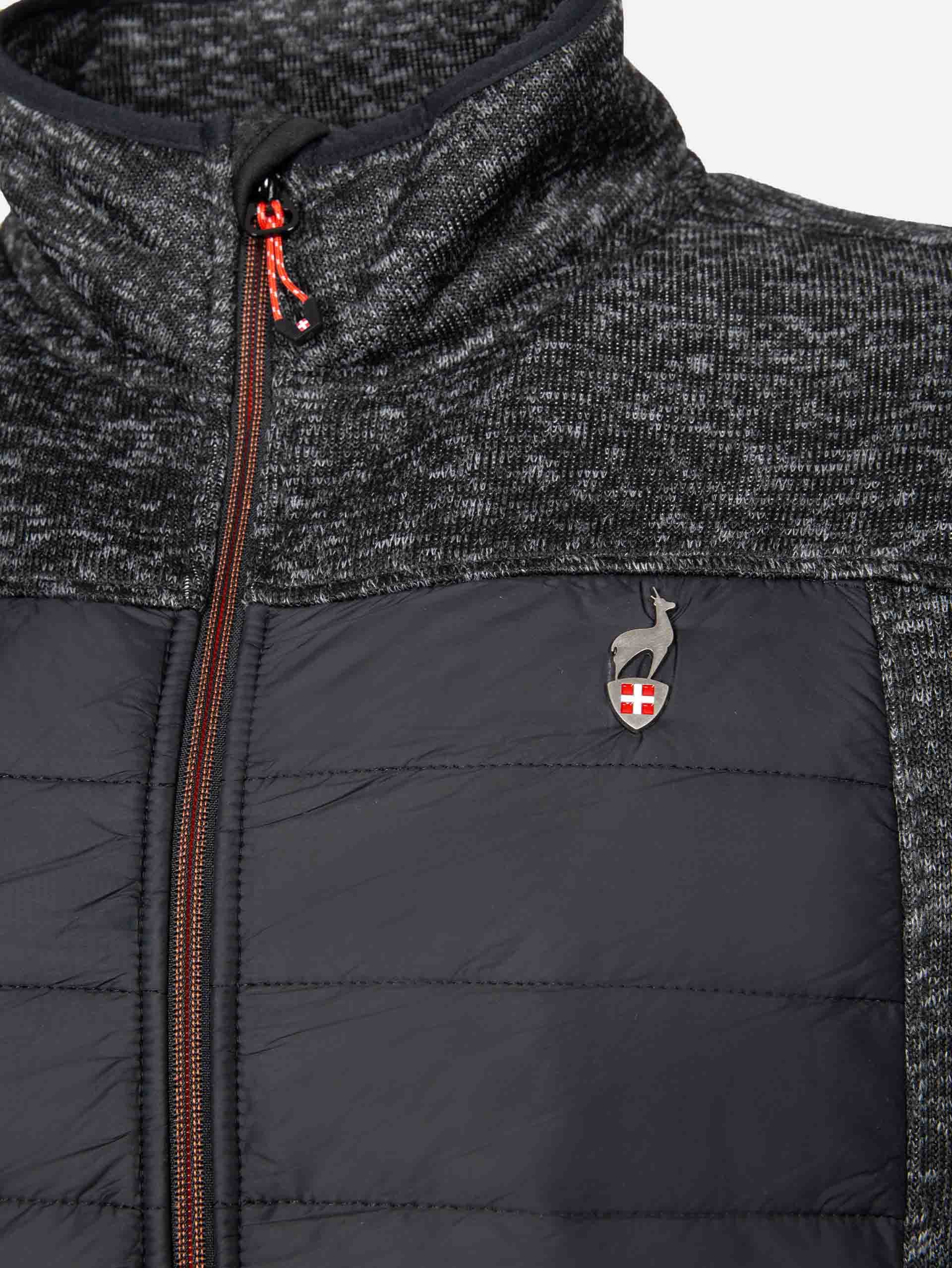 BLACK ANTHRACITE